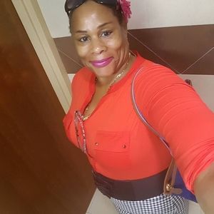 Meet your Posher, Sandralove